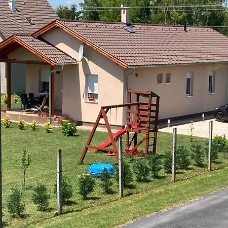 Konrad Balatonmáriafürdő