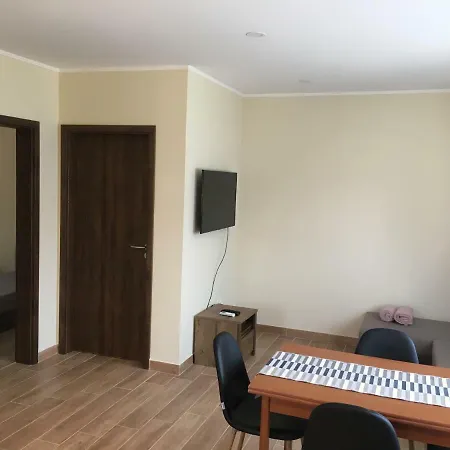 Holiday home Konrad Apartman *
