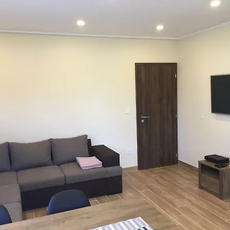 Konrad Apartman *