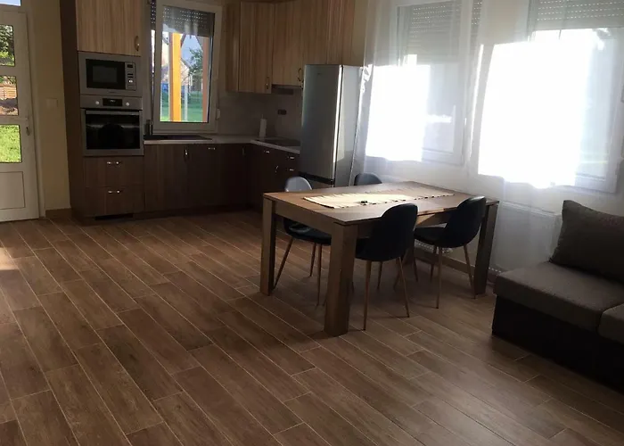 Konrad Balatonmáriafürdő